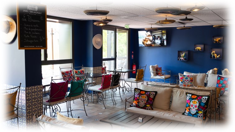 bar-hotel